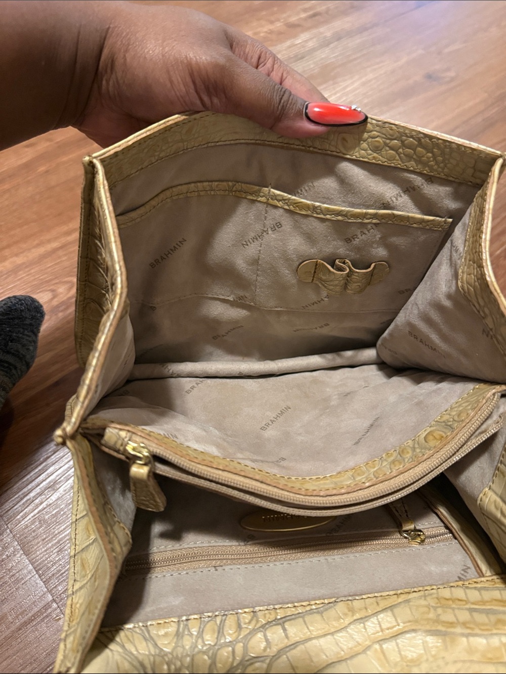 Brahmin Vittoria Rose Satchel - Picture 15 of 16